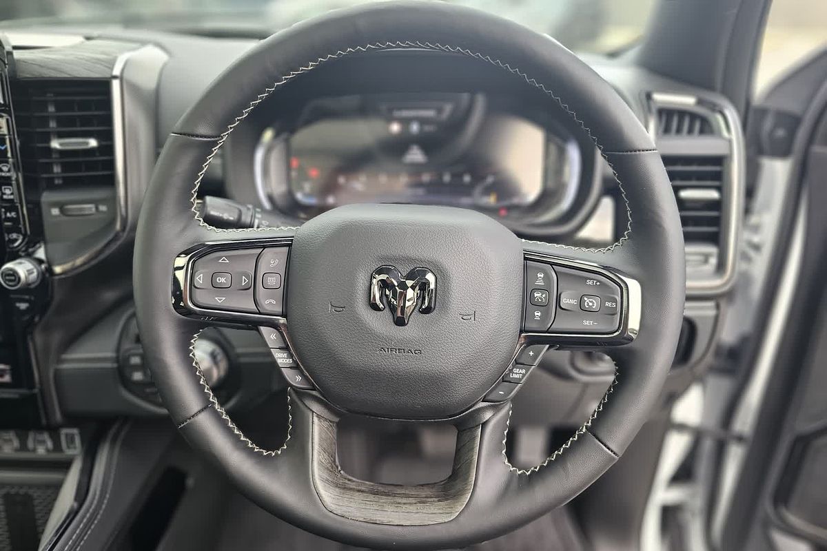 2025 RAM 1500 Limited Hurricane HO RamBox DT 4X4 SWB