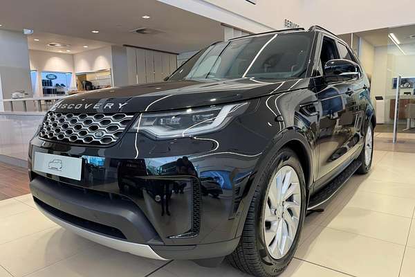 2025 Land Rover Discovery D350 S Series 5