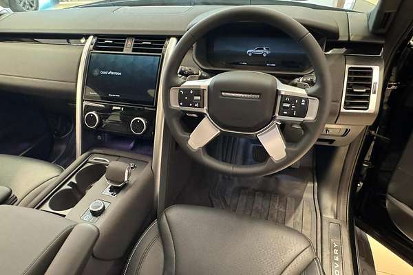 2025 Land Rover Discovery D350 S Series 5