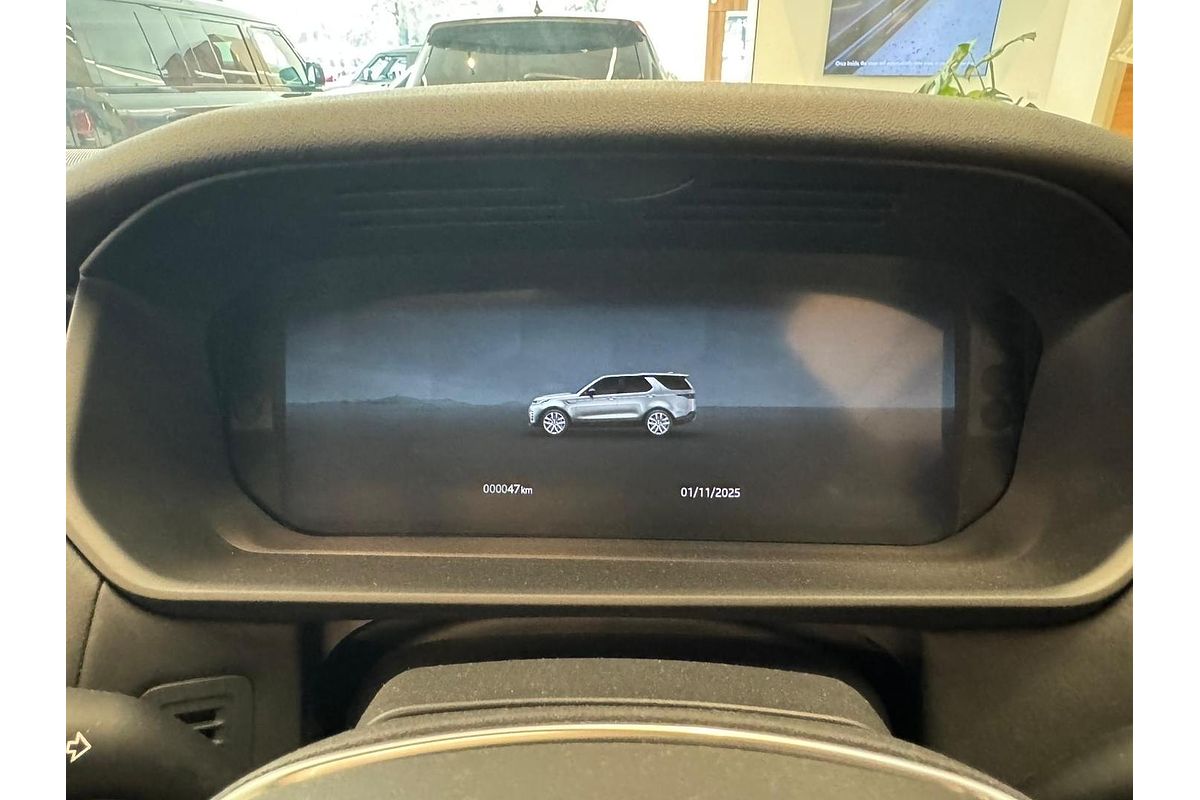 2025 Land Rover Discovery D350 S Series 5