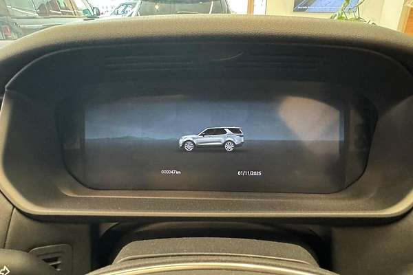 2025 Land Rover Discovery D350 S Series 5