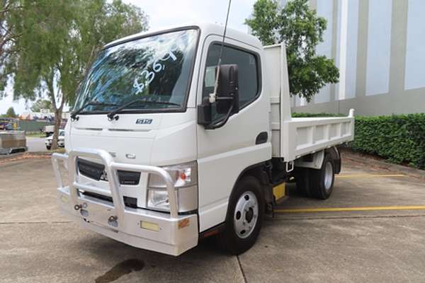 2015 Fuso Canter 515 SWB