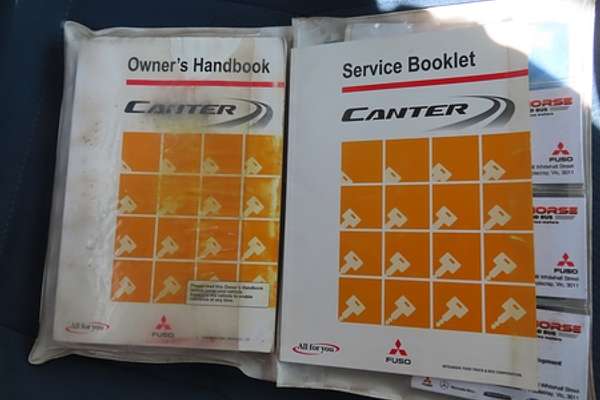 2015 Fuso Canter 515 SWB