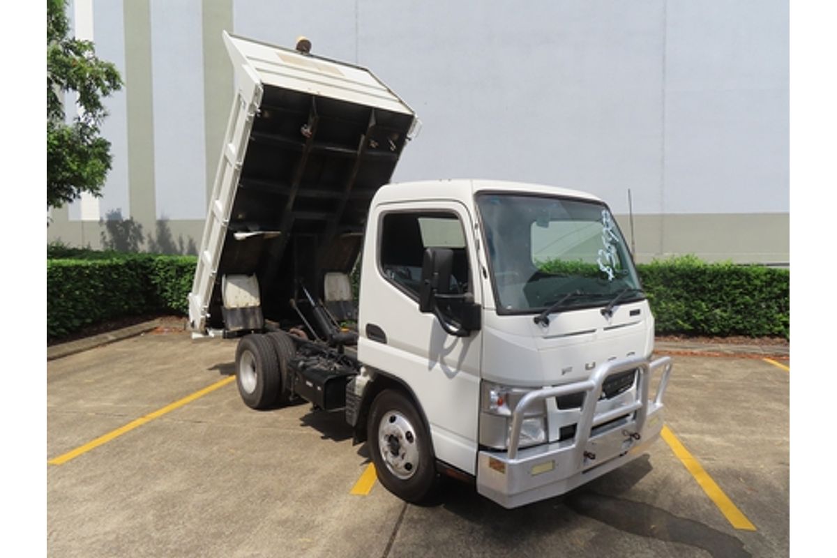 2015 Fuso Canter 515 SWB