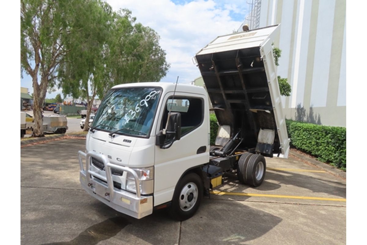 2015 Fuso Canter 515 SWB