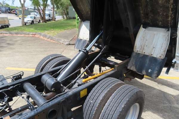 2015 Fuso Canter 515 SWB