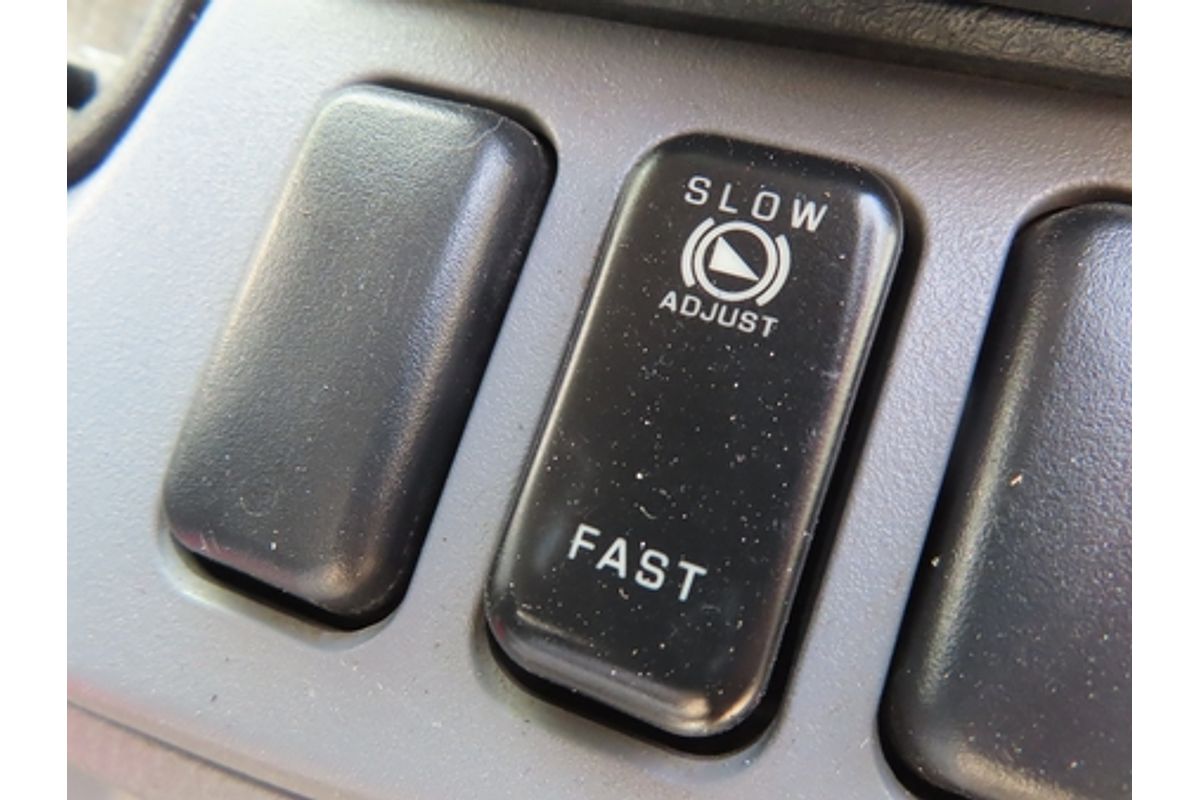 2015 Fuso Canter 515 SWB