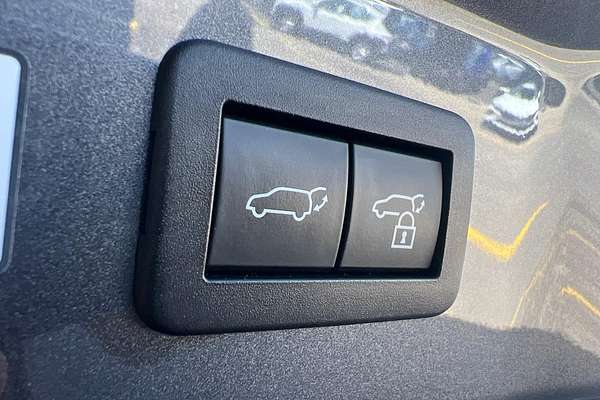 2023 Toyota C-HR GR Sport MAXH25R