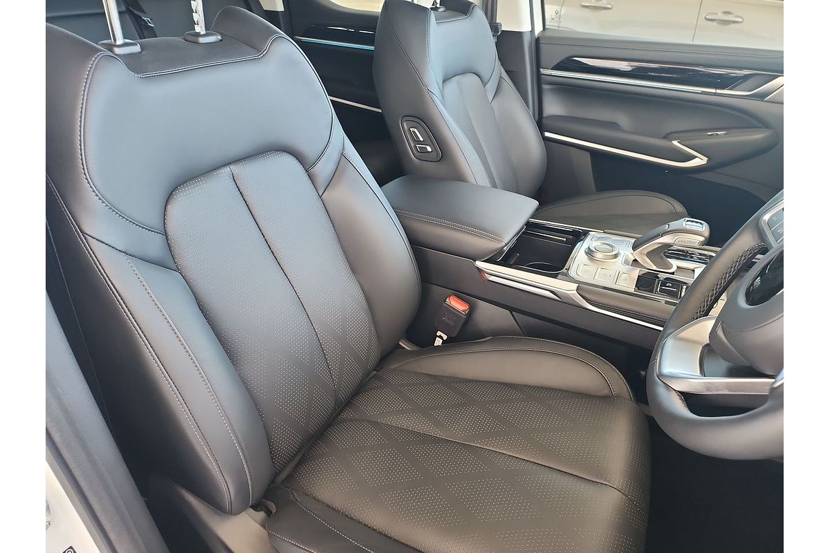 2024 GWM Cannon Alpha Ultra Hybrid P05 4X4