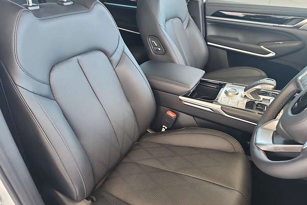 2024 GWM Cannon Alpha Ultra Hybrid P05 4X4