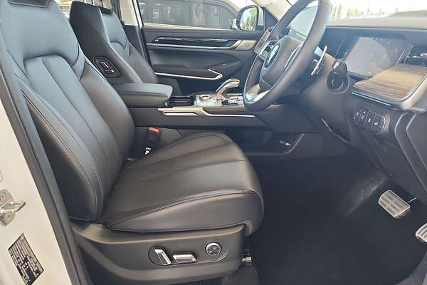 2024 GWM Cannon Alpha Ultra Hybrid P05 4X4