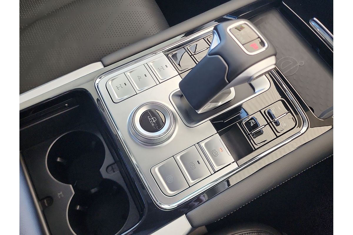 2024 GWM Cannon Alpha Ultra Hybrid P05 4X4