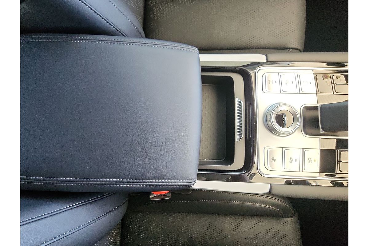 2024 GWM Cannon Alpha Ultra Hybrid P05 4X4