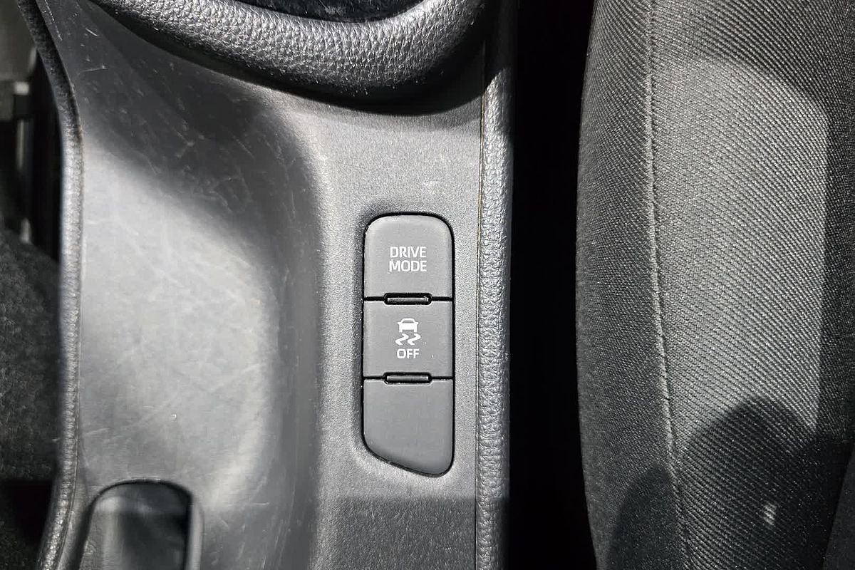 2022 Toyota Yaris Ascent Sport MXPA10R