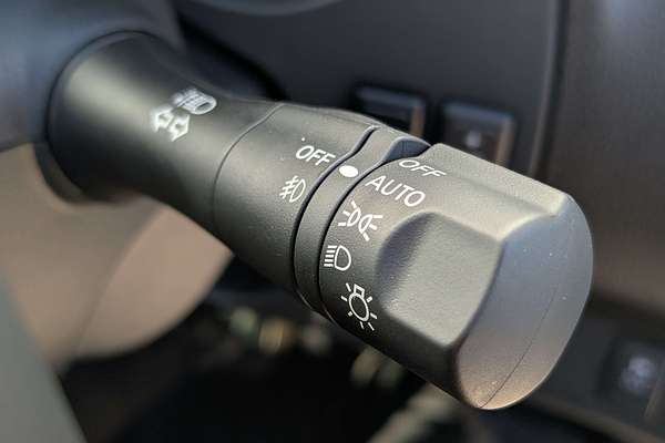 2025 Nissan Navara ST-X D23 4X4