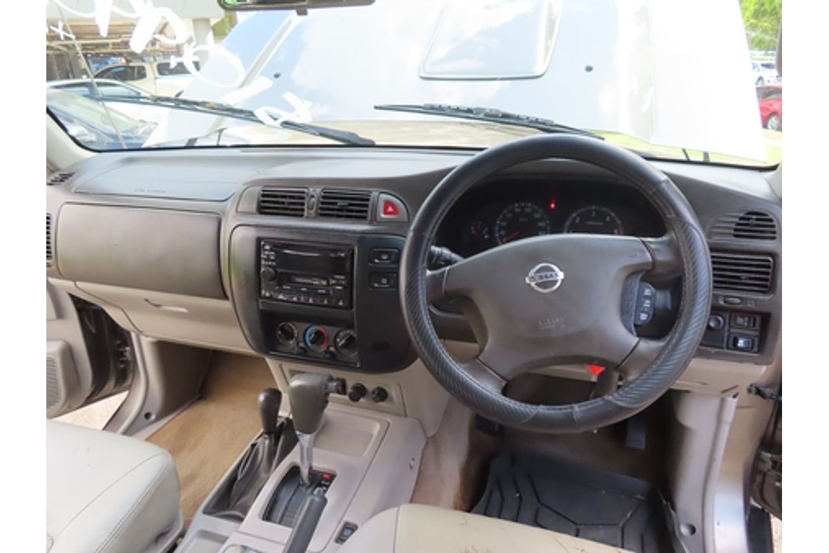 2004 Nissan Patrol ST-L GU IV