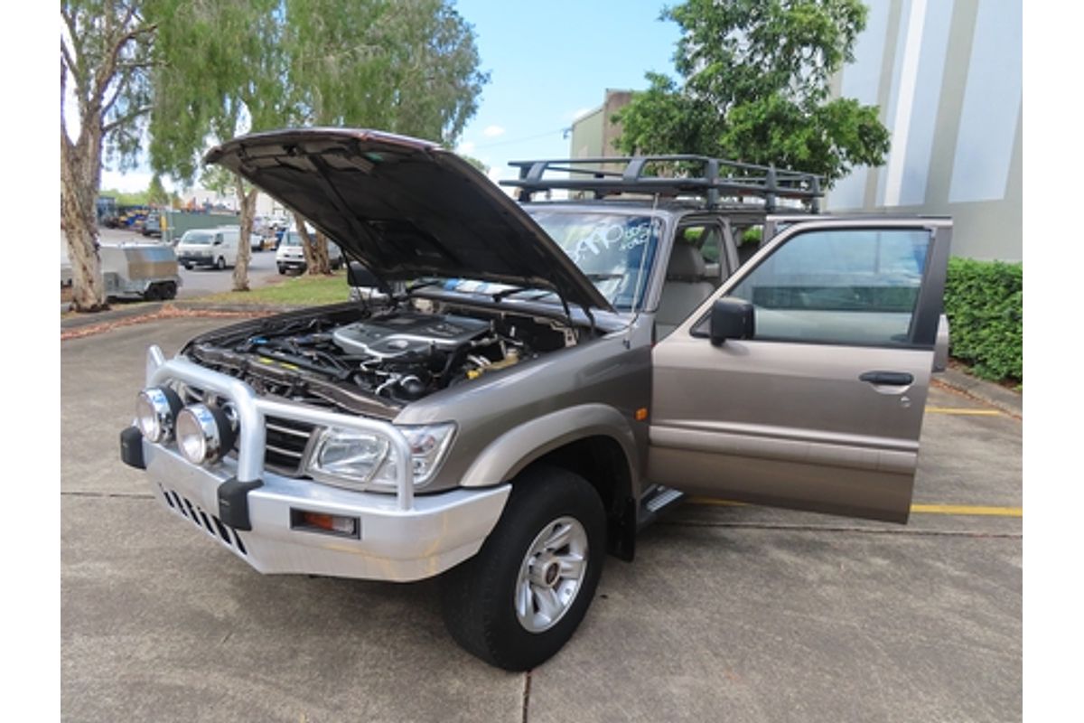 2004 Nissan Patrol ST-L GU IV