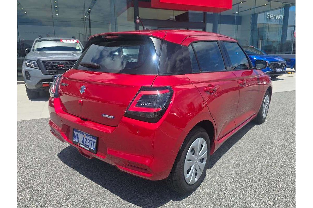 2025 Suzuki Swift Hybrid UZ