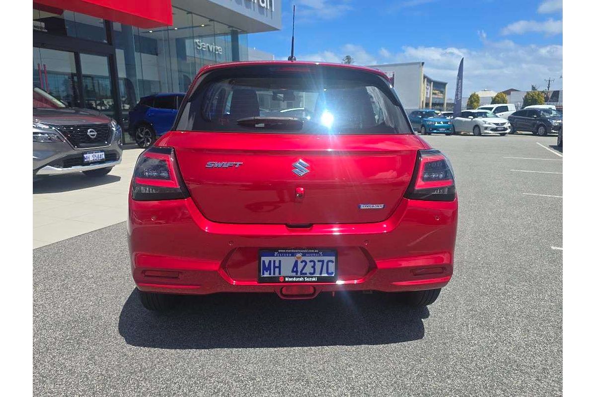 2025 Suzuki Swift Hybrid UZ