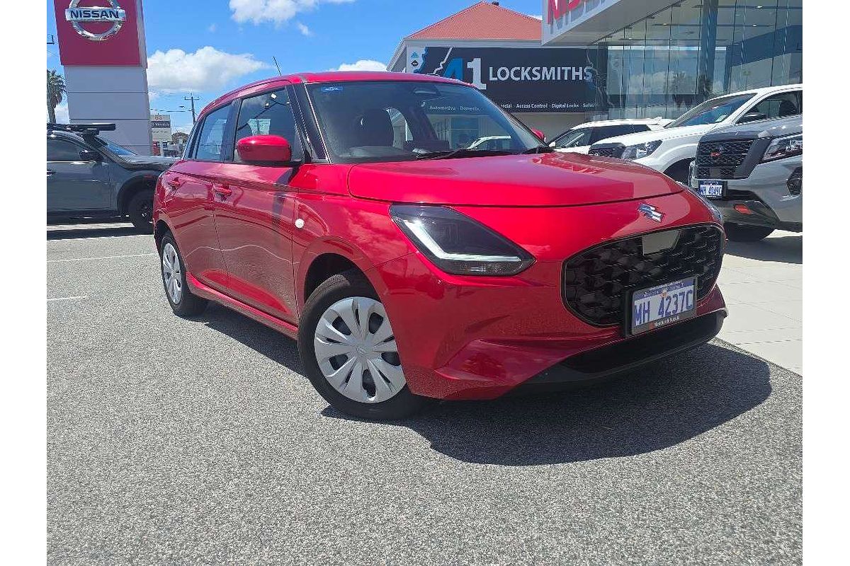 2025 Suzuki Swift Hybrid UZ