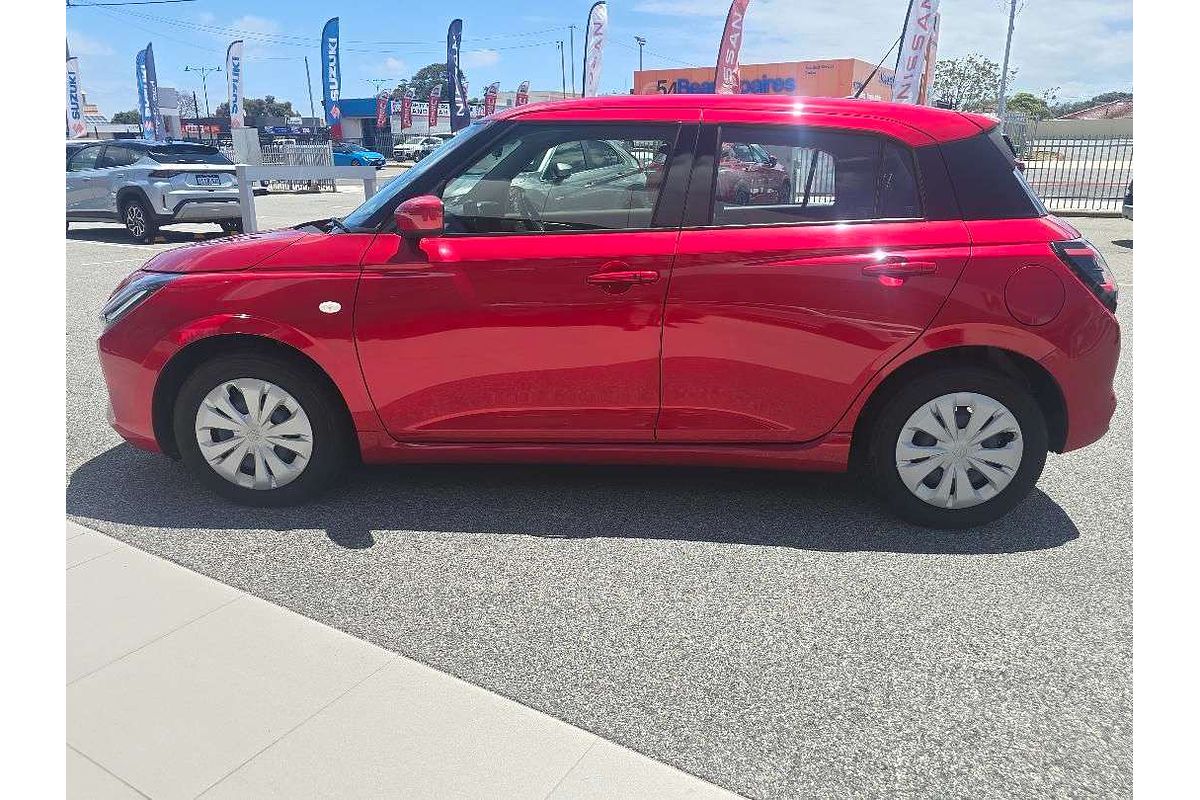 2025 Suzuki Swift Hybrid UZ