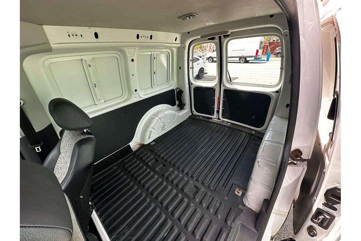 2014 Volkswagen Caddy TSI160 2KN SWB