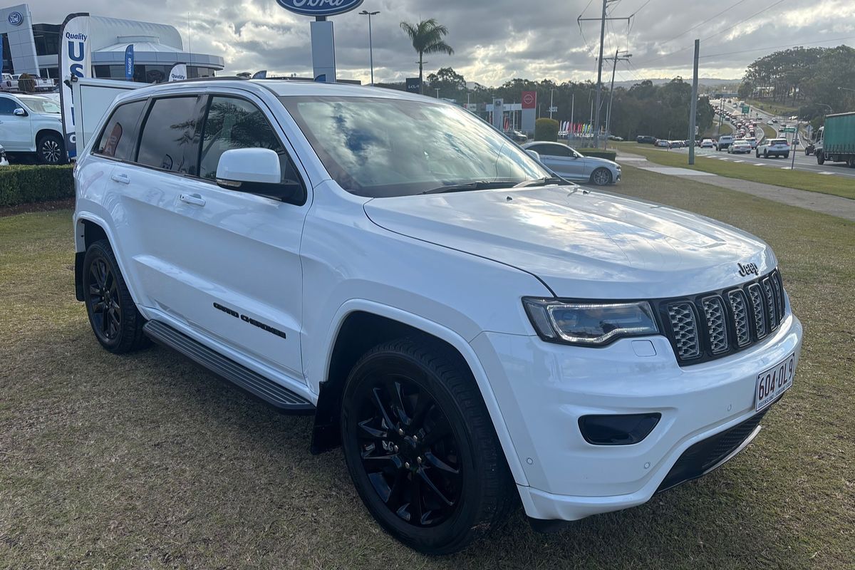 2019 Jeep Grand Cherokee Night Eagle WK