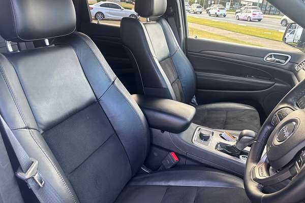 2019 Jeep Grand Cherokee Night Eagle WK