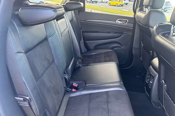 2019 Jeep Grand Cherokee Night Eagle WK