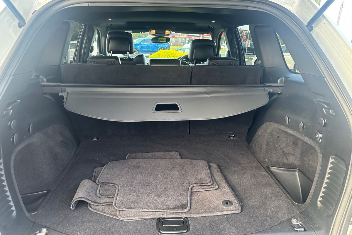 2019 Jeep Grand Cherokee Night Eagle WK