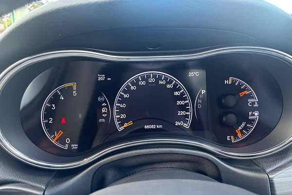 2019 Jeep Grand Cherokee Night Eagle WK