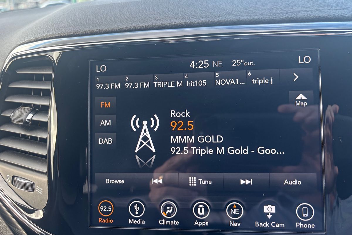 2019 Jeep Grand Cherokee Night Eagle WK