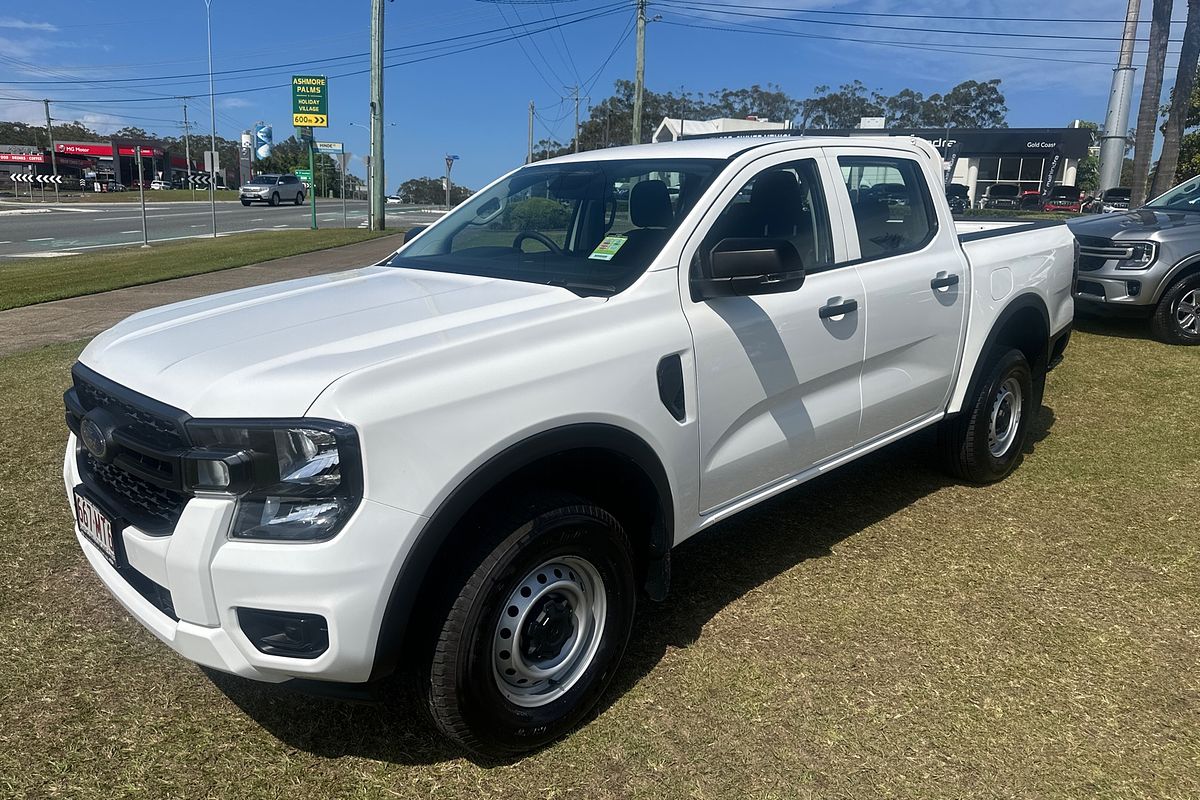 2025 Ford Ranger XL 4X4 2.0L