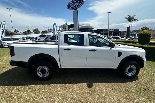 2025 Ford Ranger XL 4X4 2.0L