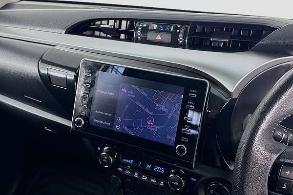 2021 Toyota Hilux SR5 GUN126R 4X4