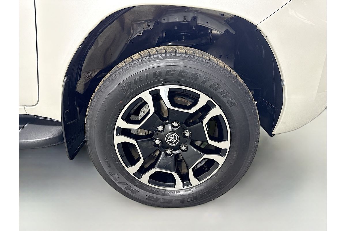 2021 Toyota Hilux SR5 GUN126R 4X4