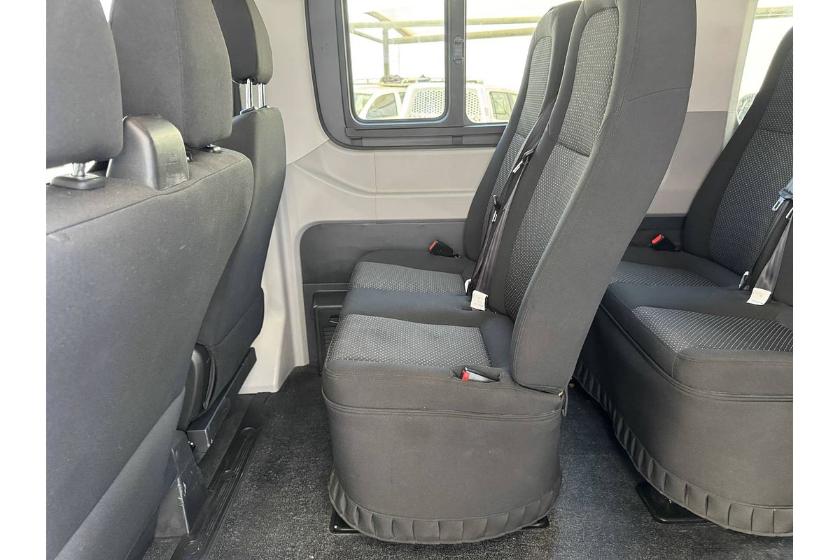 2024 LDV Delivery 9 Bus Mid Roof LWB