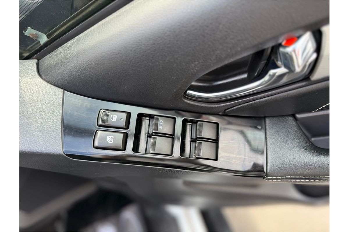 2018 Isuzu MU-X LS-T (4x4) UC MY18