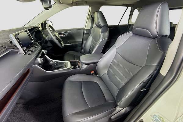 2021 Toyota RAV4 Cruiser AXAH52R