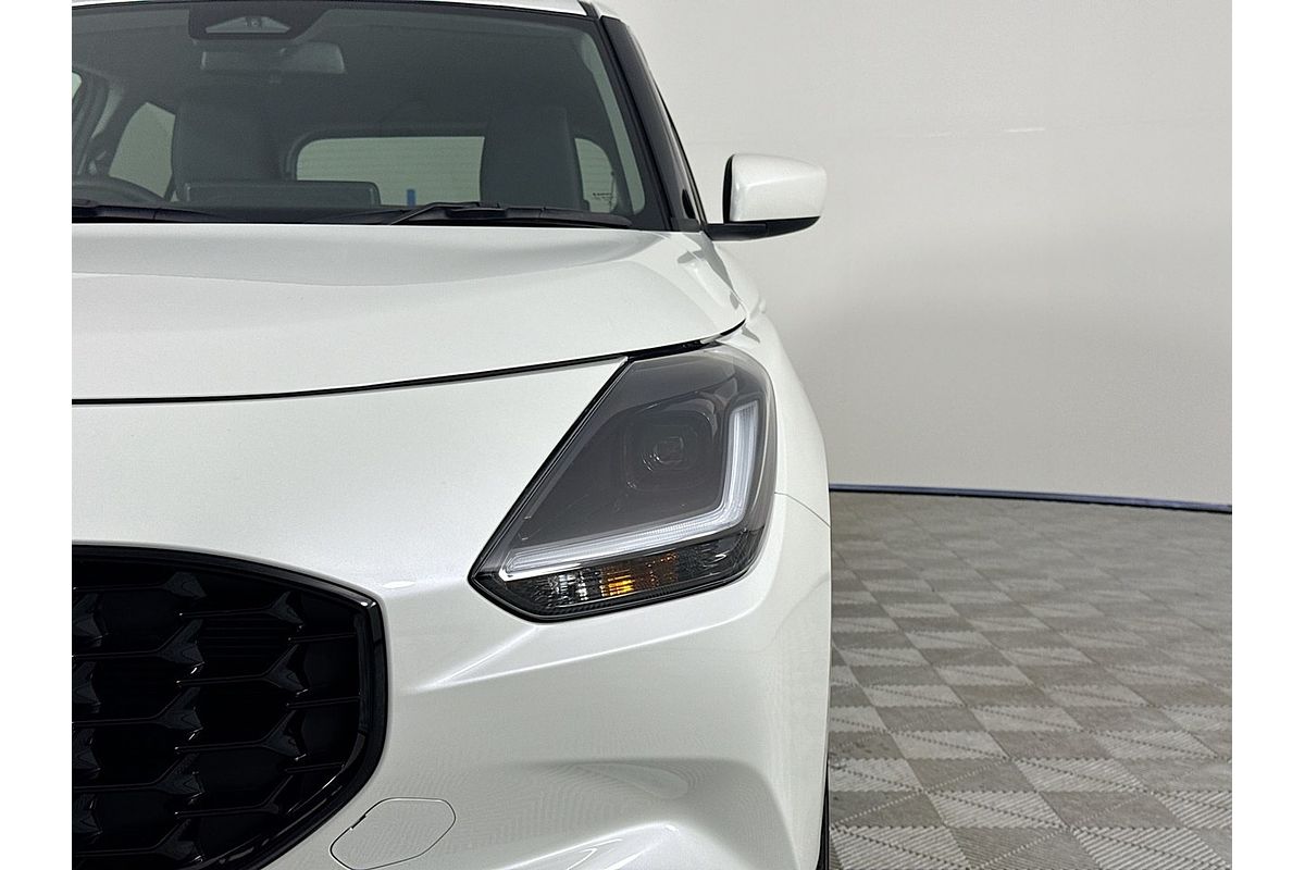 2025 Suzuki Swift Hybrid Plus UZ