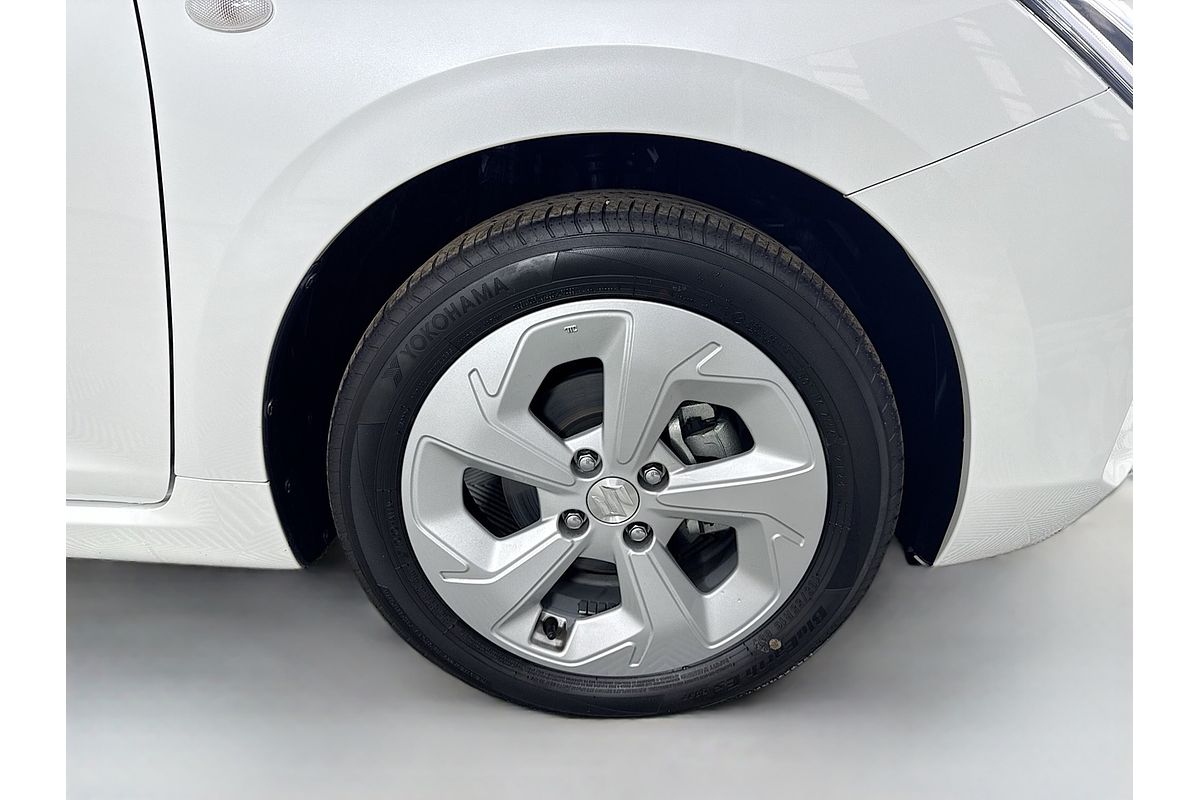 2025 Suzuki Swift Hybrid Plus UZ