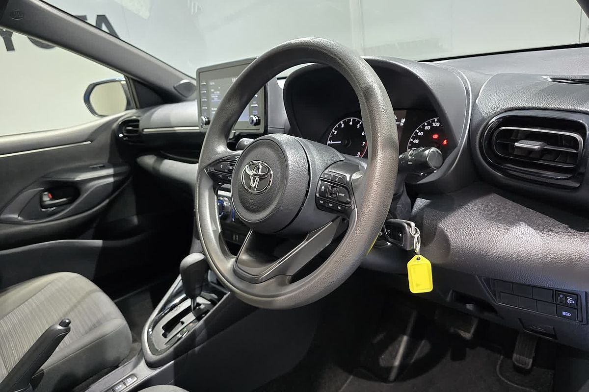 2022 Toyota Yaris Ascent Sport MXPA10R