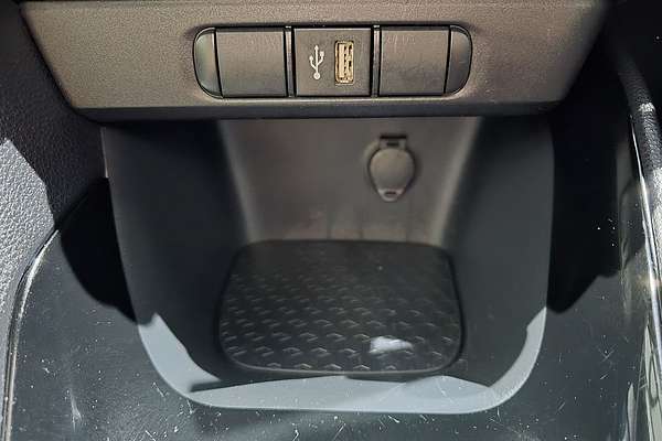 2022 Toyota Yaris Ascent Sport MXPA10R