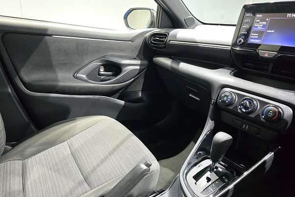 2022 Toyota Yaris Ascent Sport MXPA10R