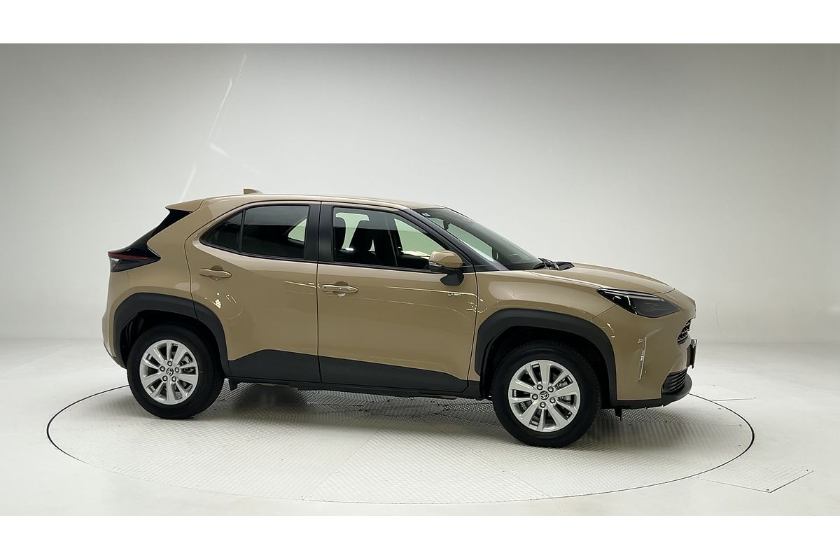 2024 Toyota Yaris Cross GX MXPJ10R