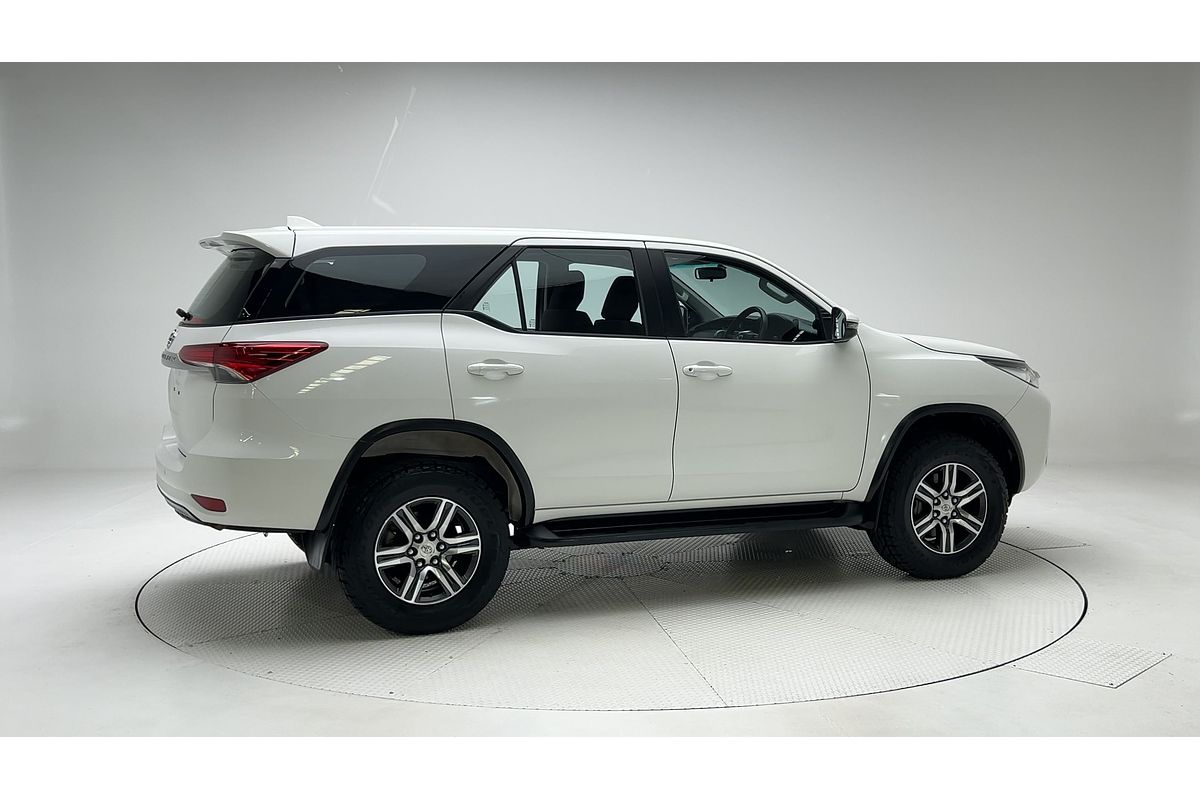 2018 Toyota Fortuner GX GUN156R