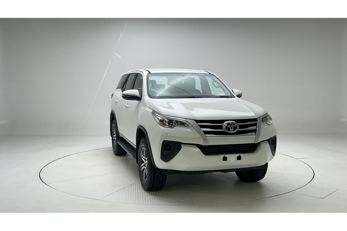 2018 Toyota Fortuner GX GUN156R