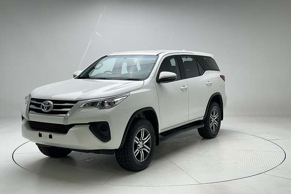 2018 Toyota Fortuner GX GUN156R