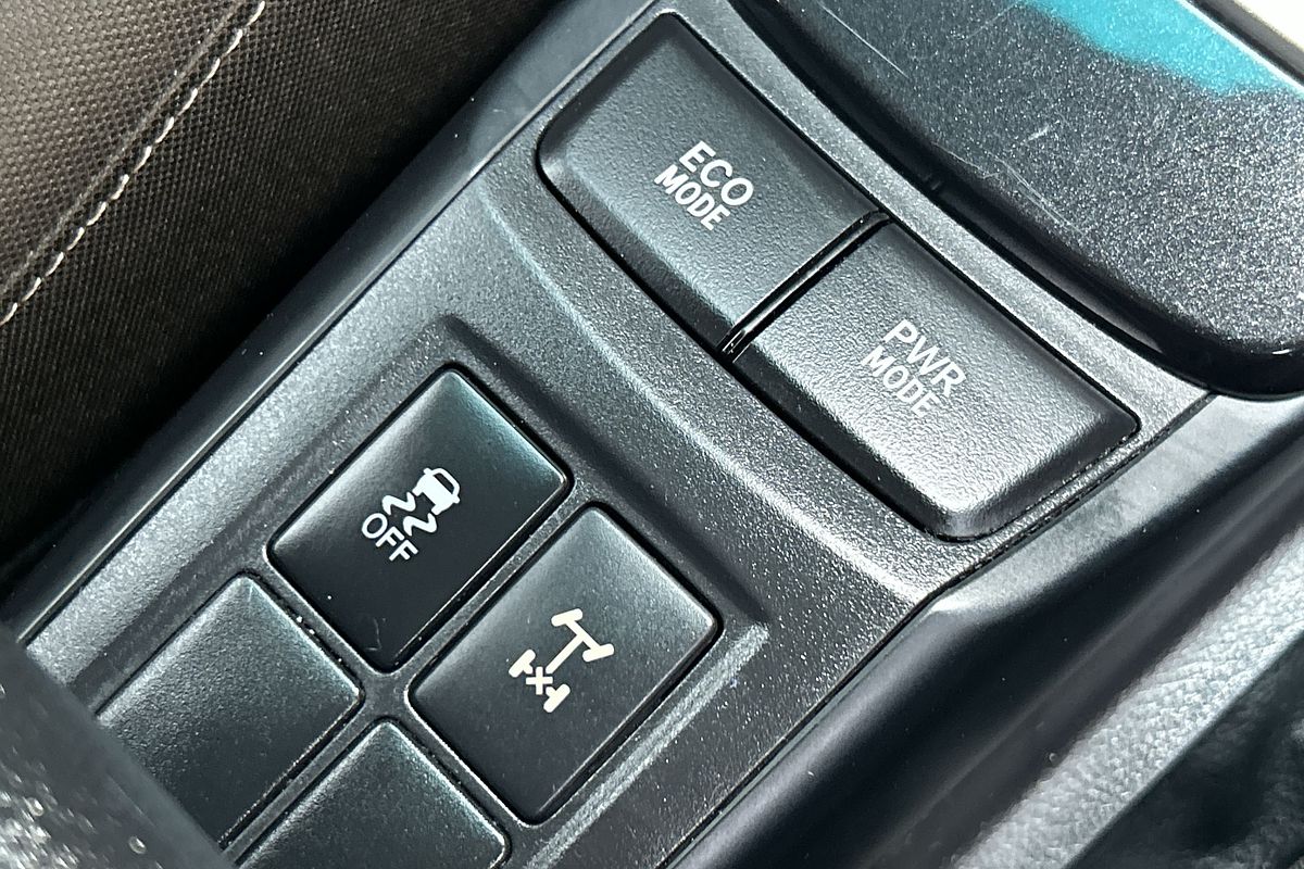 2018 Toyota Fortuner GX GUN156R