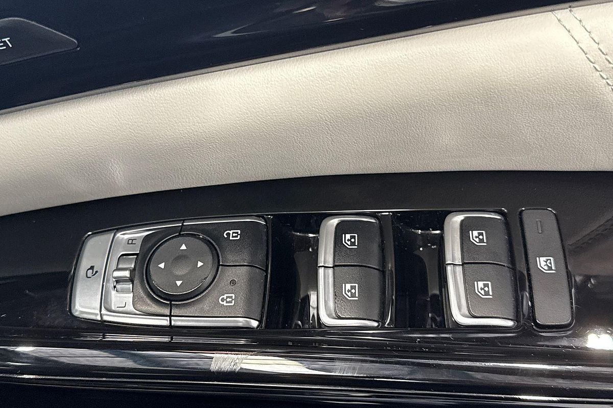 2022 Kia Carnival Platinum KA4